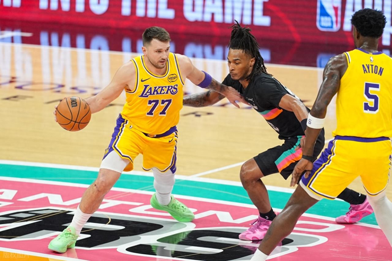 James is absent! Doncic records 38+10+10 but fails to save the team, Lakers lose to Spurs and miss out on 4 consecutive wins