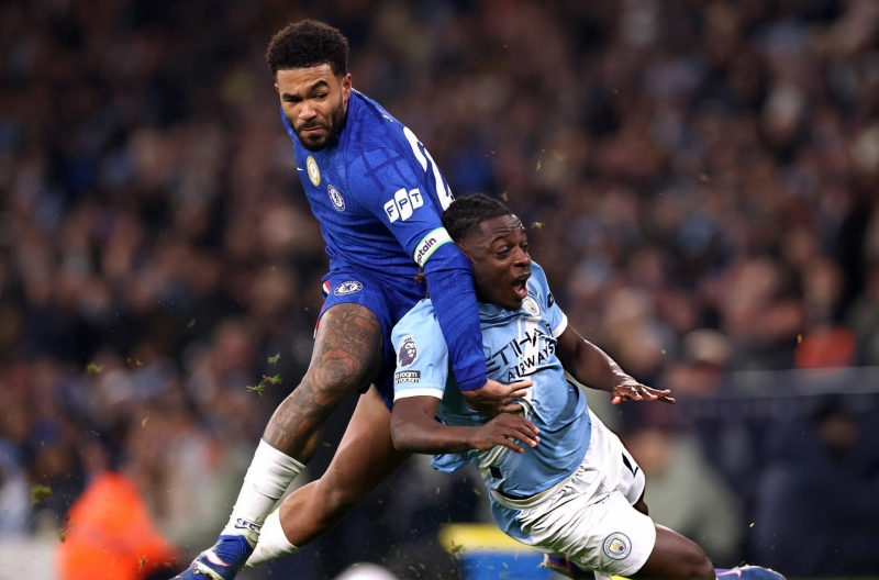 Losing points to Chelsea, Man City faces challenges in the title race