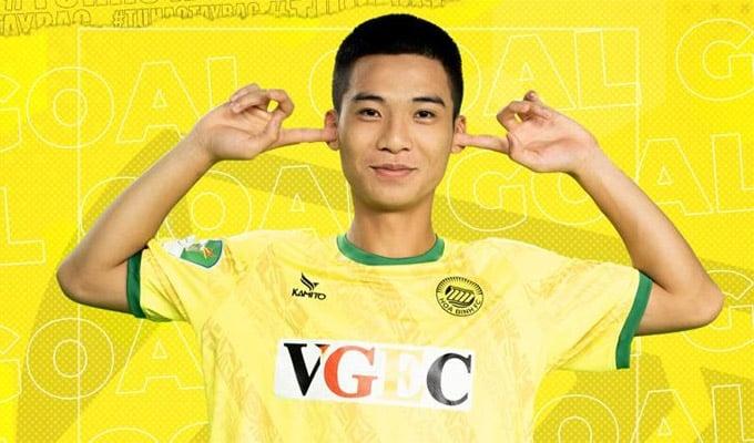 'Vietnamese football's "Superman" officially leaves HAGL