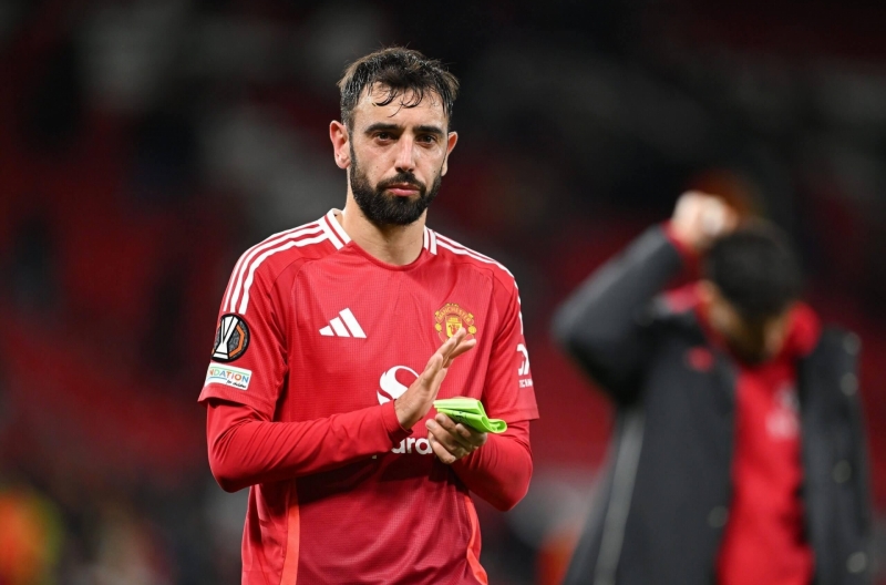 Man Utd players fear something concerning Bruno Fernandes