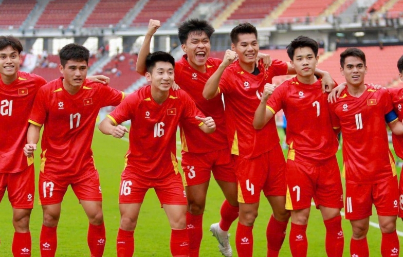 Surprising intensity of the number one U23 Vietnam star's match schedule