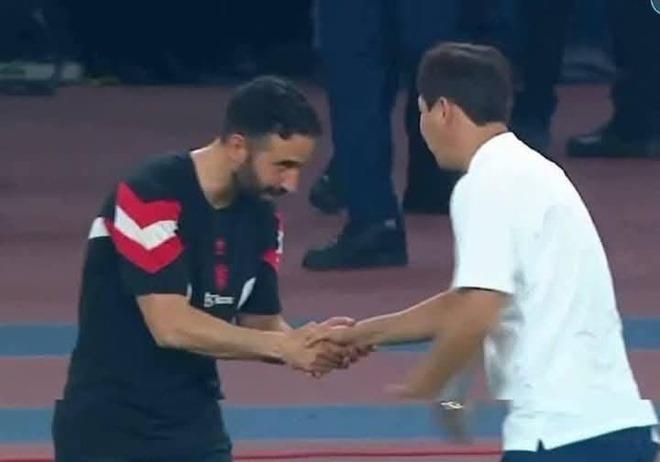 Seeing Amorim get dismissed, I have newfound respect for Coach Kim Sang Sik.