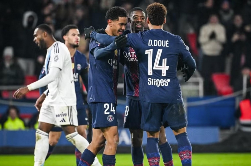Dembele shines as PSG clinches a thrilling Paris derby victory after 47 years