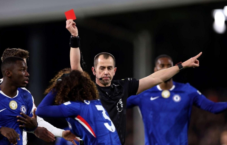 Chelsea faced heavy criticism due to a foolish red card